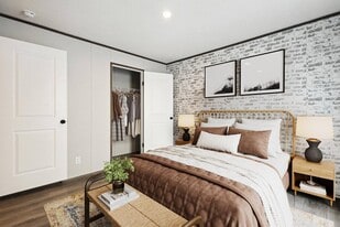 10 Benjamin Ln in Vincennes, IN - Building Photo