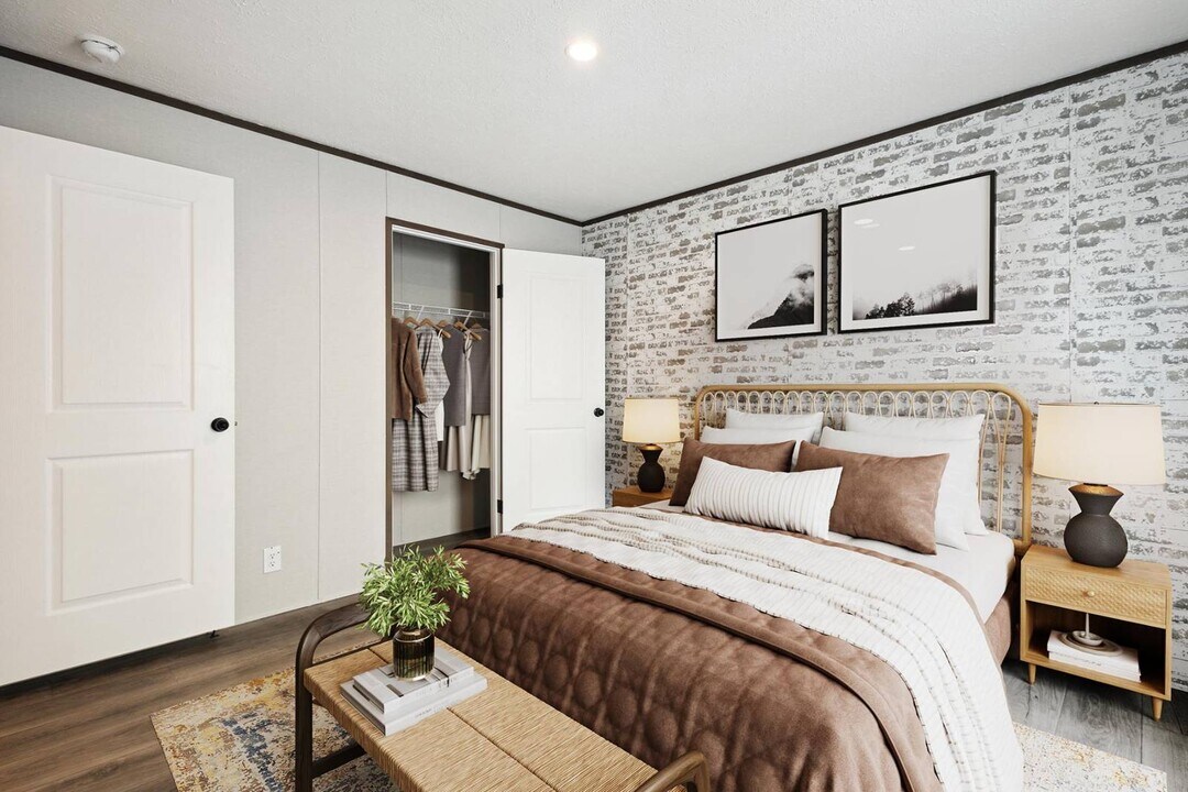 10 Benjamin Ln in Vincennes, IN - Building Photo