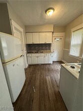 2099 W 81st St in Cleveland, OH - Building Photo - Building Photo