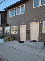 70 W Layton Ave in Englewood, CO - Building Photo
