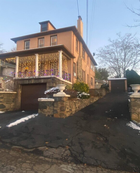 78 Park Ave-Unit -2 in White Plains, NY - Building Photo