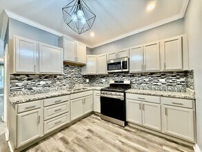 7823 S Morgan St in Chicago, IL - Building Photo - Building Photo