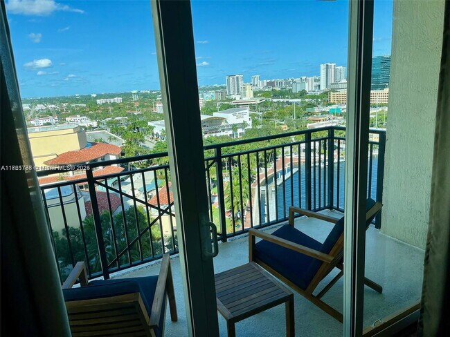 property at 600 W Las Olas Blvd