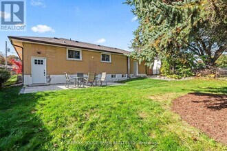 745 Glengrove St in Oshawa, ON - Building Photo - Building Photo