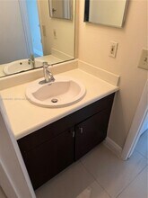 1211 S Independence Dr in Homestead, FL - Building Photo - Building Photo