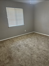 2114 E Marshall Ave in Longview, TX - Building Photo - Building Photo