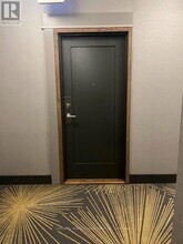 5025 Four Springs Ave in Mississauga, ON - Building Photo - Building Photo