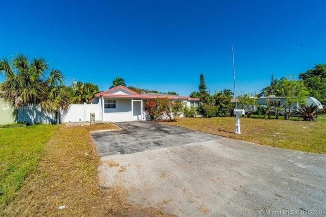 property at 611 NW 39th St