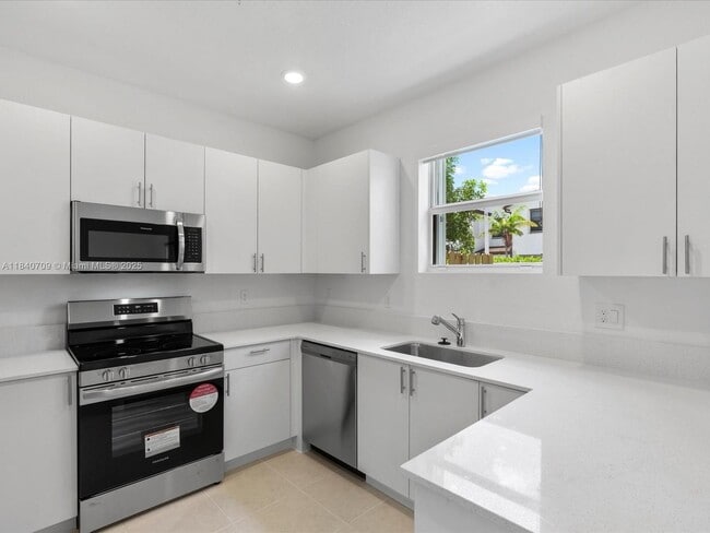 property at 106 SW 184th Pl