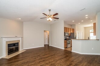 303 Sanwick Dr in Jacksonville, FL - Building Photo - Building Photo