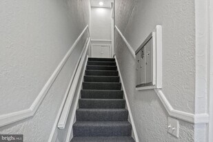 1618 18th St SE in Washington, DC - Building Photo