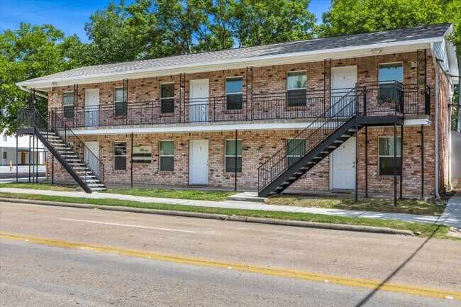 1110 W Patton St in Houston, TX - Building Photo - Building Photo