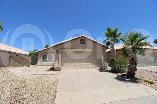 property at 2316 E Kelton Ln