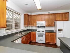 11728 Rainy Bend Dr in Huntersville, NC - Building Photo - Building Photo