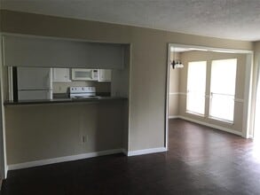 13603 Ravensway Dr in Cypress, TX - Building Photo - Building Photo