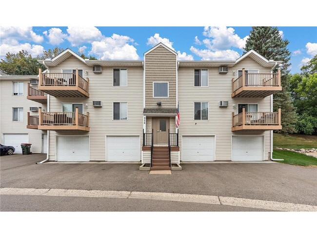 property at 926 Wescott Trail