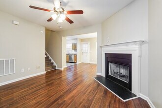 3430 Idlewood Village Dr in Raleigh, NC - Building Photo - Building Photo