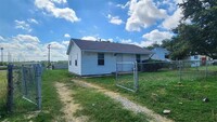 1809 McCurdy St in Fort Worth, TX - Building Photo - Building Photo