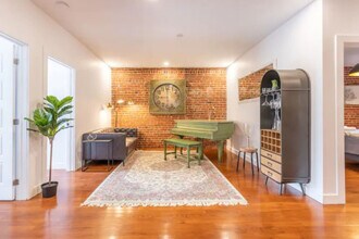 4107 R. Saint-Denis in Montréal, QC - Building Photo - Building Photo