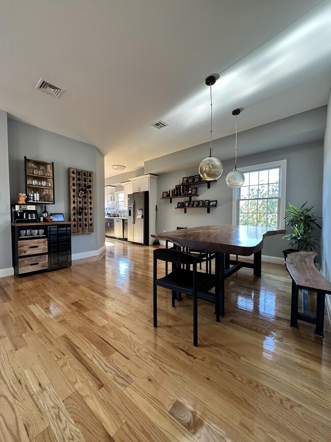 97 Chestnut Ave in Jersey City, NJ - Building Photo - Building Photo