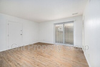 4903 Walnut St in Kansas City, MO - Building Photo - Building Photo