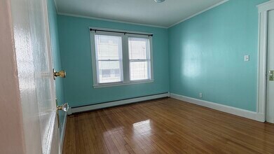 74 Rawson Rd in Arlington, MA - Building Photo - Building Photo