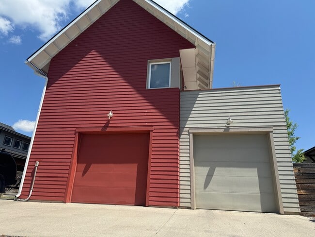 3123 Foxtail St, Unit #B in Bozeman, MT - Building Photo - Building Photo