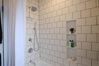 2619 North Albany Avenue, Unit #1 in Chicago, IL - Foto de edificio - Building Photo