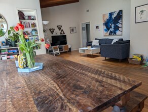8120 Paso Robles Ave in Los Angeles, CA - Building Photo - Building Photo