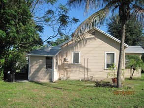 Stanton-Pender of Miami Rd. in Fort Lauderdale, FL - Building Photo - Building Photo