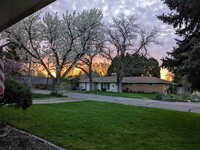 5928 W Grunder Dr in Boise, ID - Foto de edificio - Building Photo