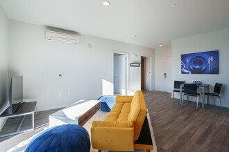 The Lair in Berkeley, CA - Foto de edificio - Interior Photo