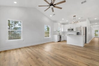 80 Capri Ln in Monticello, FL - Building Photo - Building Photo