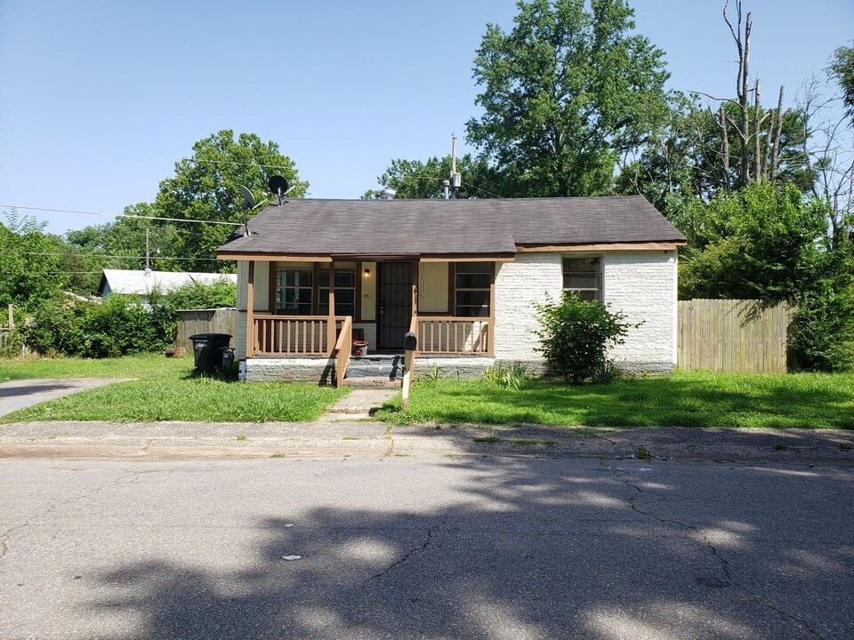 198 Pike Ave in Jacksonville, AR - Building Photo