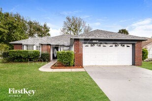 12621 Ashmore Green Dr, Unit 1402 in Jacksonville, FL - Building Photo