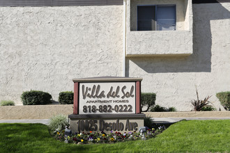 Villa Del Sol Apartments in Chatsworth, CA - Building Photo - Building Photo