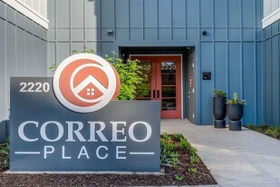 2220 Mail Ave in Dallas, TX - Building Photo