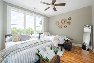 1301 Baptist World Center Dr, Unit SI FL4-ID1385496P in Nashville, TN - Foto de edificio - Building Photo