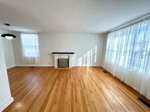 75 Cornwall Crescent in St John's, NL - Building Photo - Building Photo