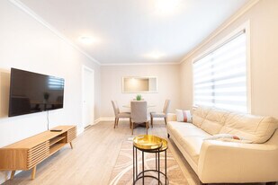 477 Wilson Heights Blvd, Unit SI ID1597518P in Toronto, ON - Building Photo