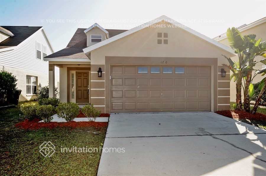 10710 Lakeside Vista Dr in Riverview, FL - Building Photo