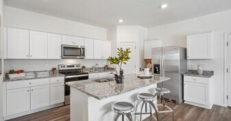 Beacon at Hymeadow Rental Homes in Maxwell, TX - Building Photo