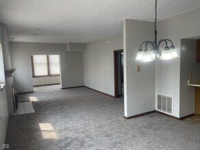 3707 N Meridian St in Indianapolis, IN - Building Photo - Building Photo