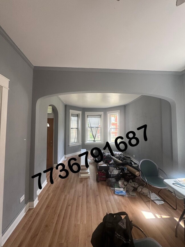 5424 S Honore St, Unit 1 in Chicago, IL - Building Photo - Building Photo