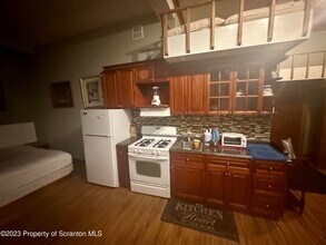 486 Hazle St, Unit 5 in Wilkes-Barre, PA - Building Photo - Building Photo