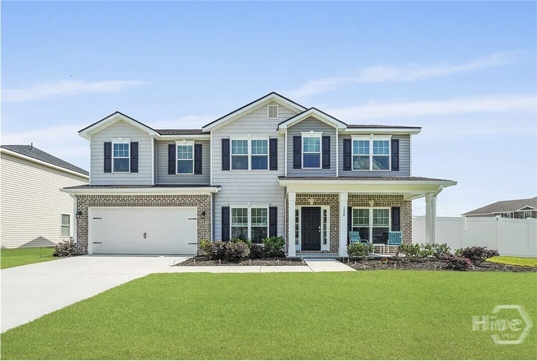 126 Chalk Farm Wy in Bloomingdale, GA - Building Photo