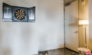 849 S Broadway in Los Angeles, CA - Building Photo - Building Photo