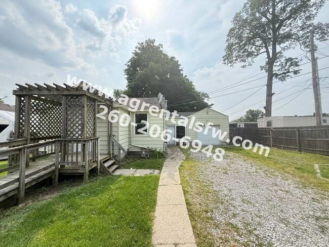 property at 2518 Sheridan Rd