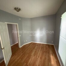 2314 N Sheridan Ave in Minneapolis, MN - Building Photo - Building Photo