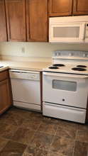 852 SW Maple Tree Dr in Corvallis, OR - Building Photo - Building Photo